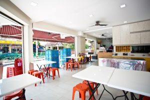 White Restaurant @ Jalan Tampang